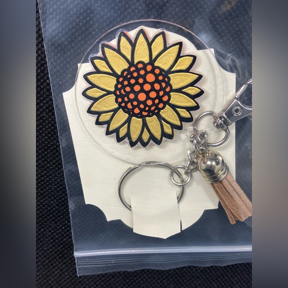 Sunflower keychain - Picture 2 of 3